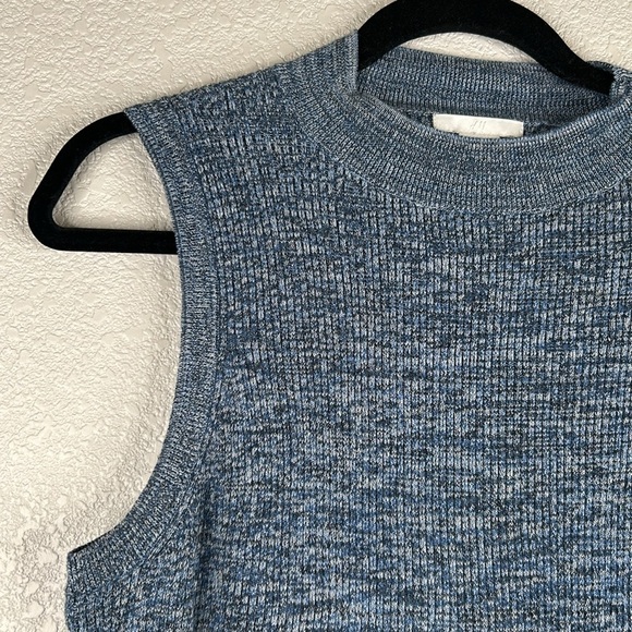 H&M Blue Marled Ribbed Crewneck Sleeveless Casual Crop Top Size Large - Picture 2 of 5